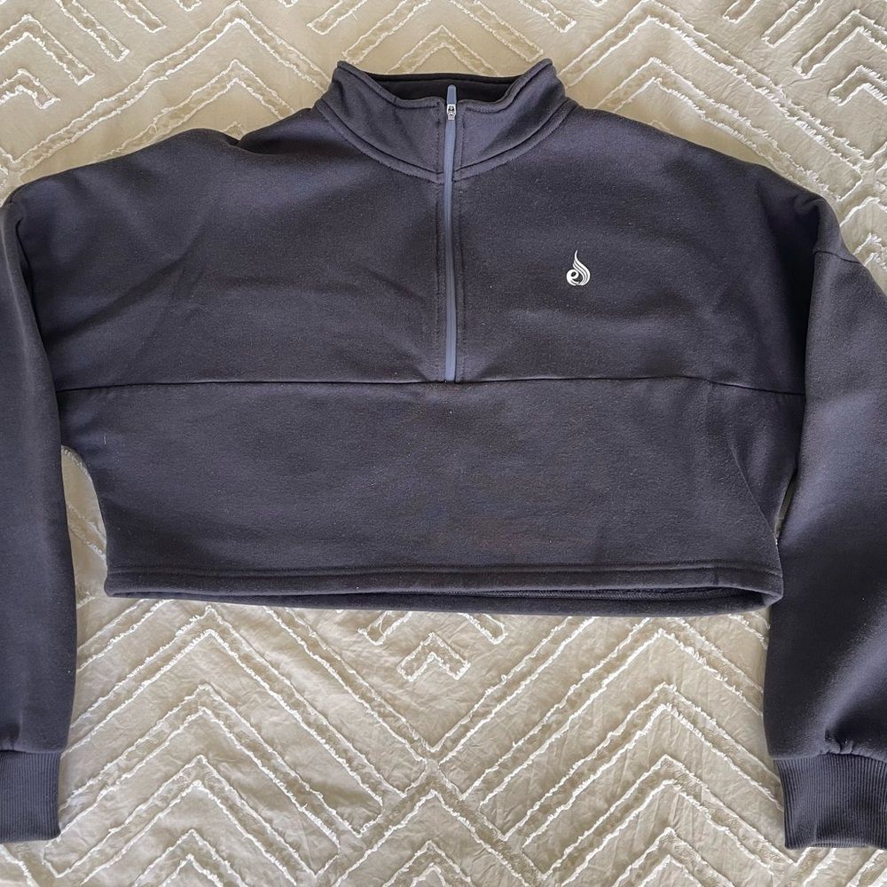 Ryderwear Dark Gray Long Sleeve Cropped Sweatshirt